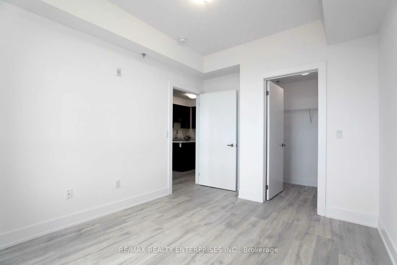 2486, Old Bronte, 1019 - WM Westmount, Oakville