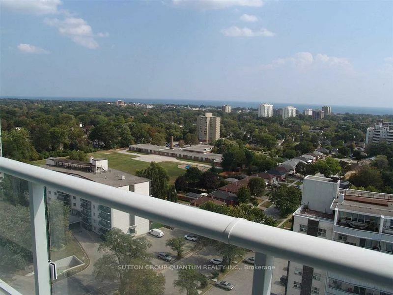 55, Speers, 1002 - CO Central, Oakville