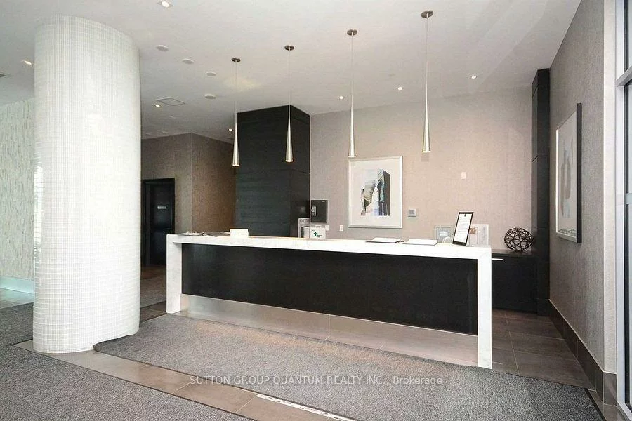 55, Speers, 1002 - CO Central, Oakville