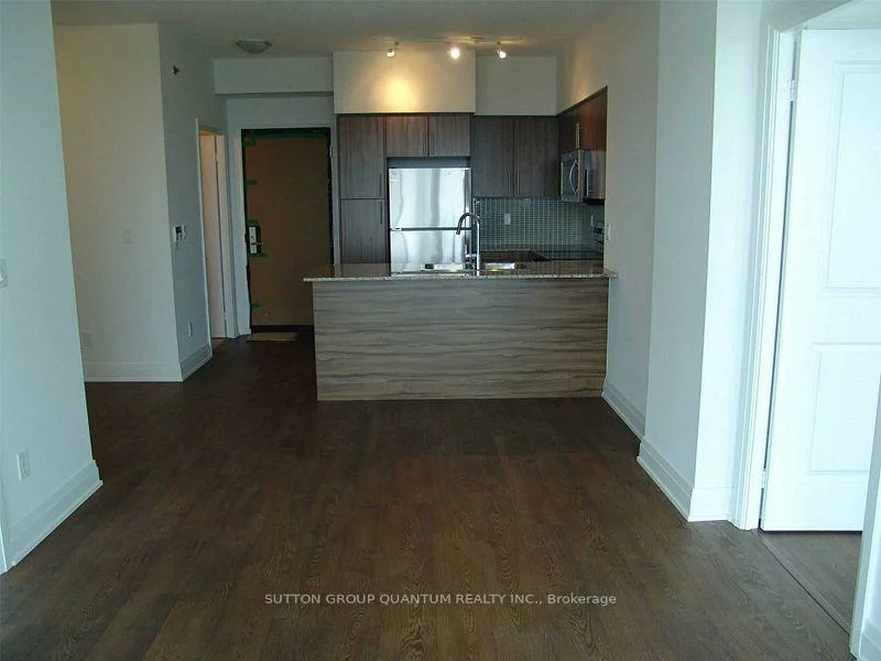 55, Speers, 1002 - CO Central, Oakville