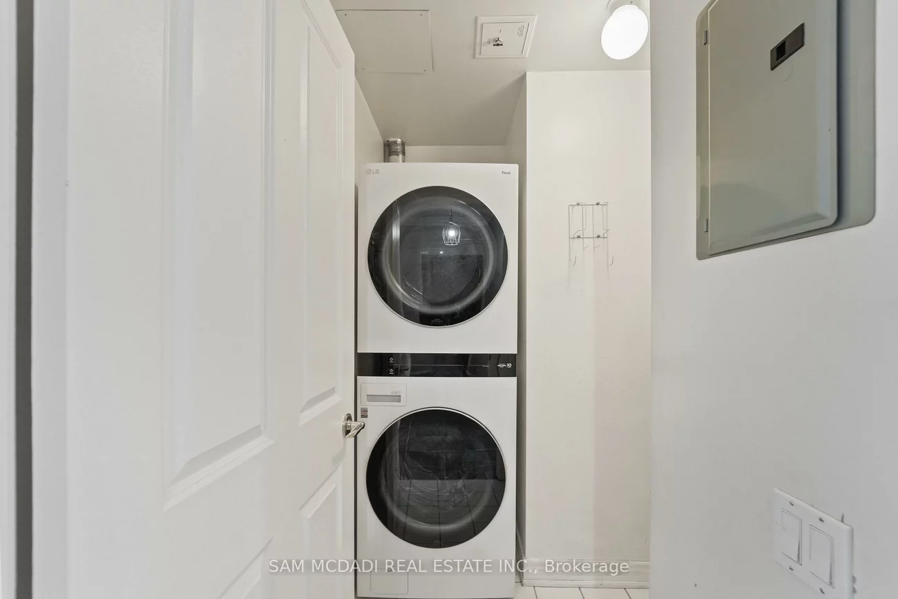 50, Old Mill, 1013 - OO Old Oakville, Oakville