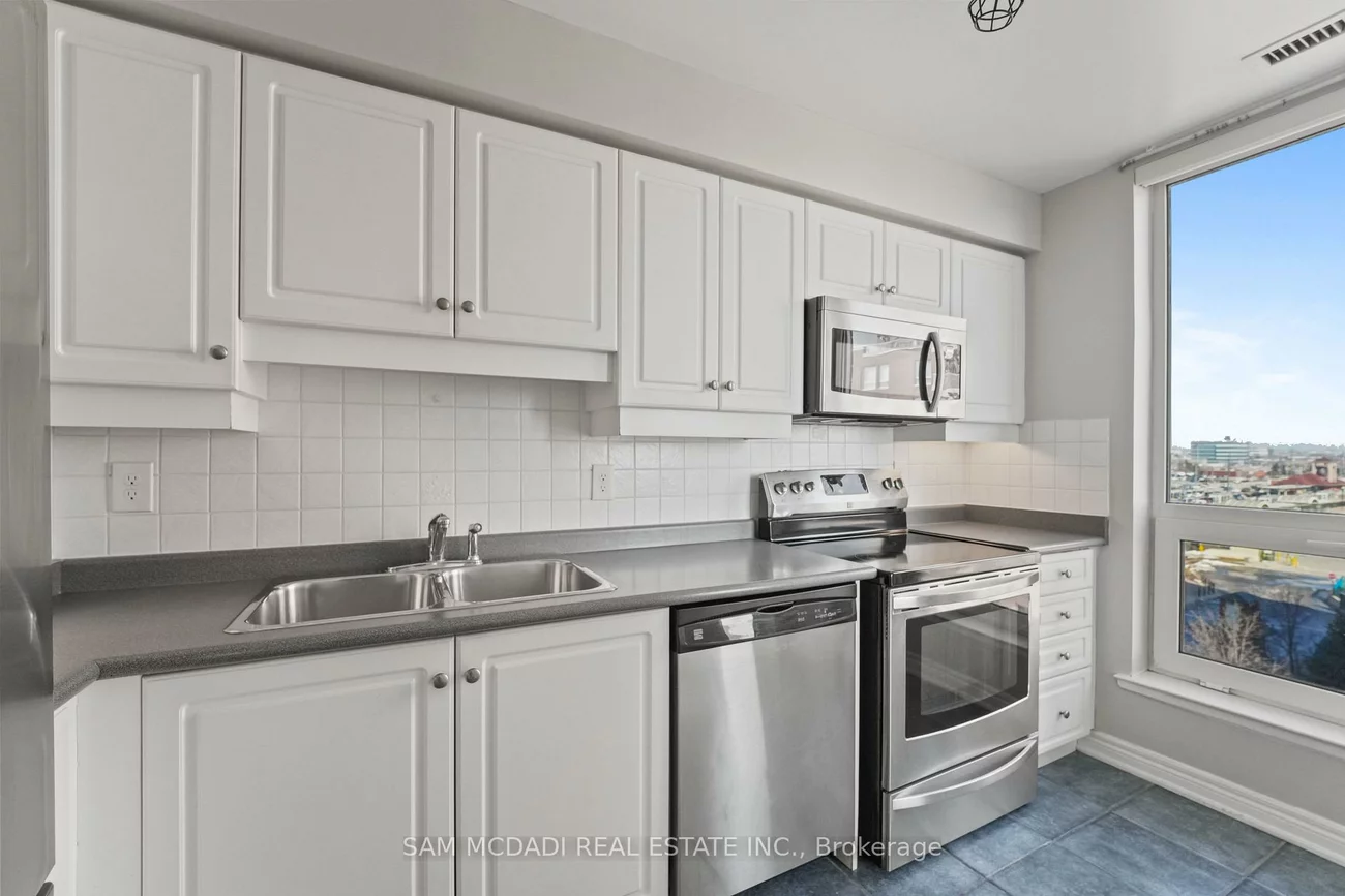 50, Old Mill, 1013 - OO Old Oakville, Oakville