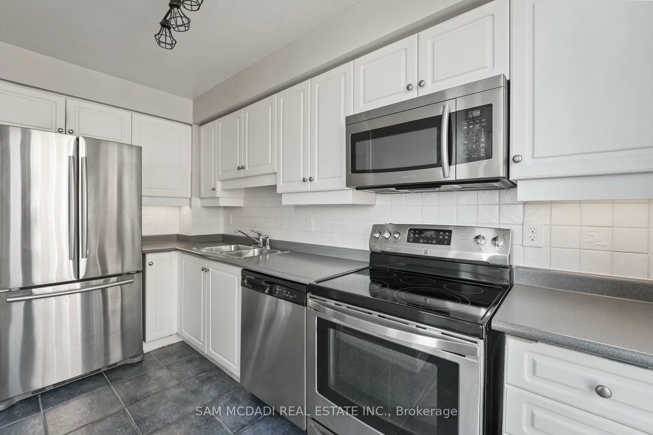 50, Old Mill, 1013 - OO Old Oakville, Oakville