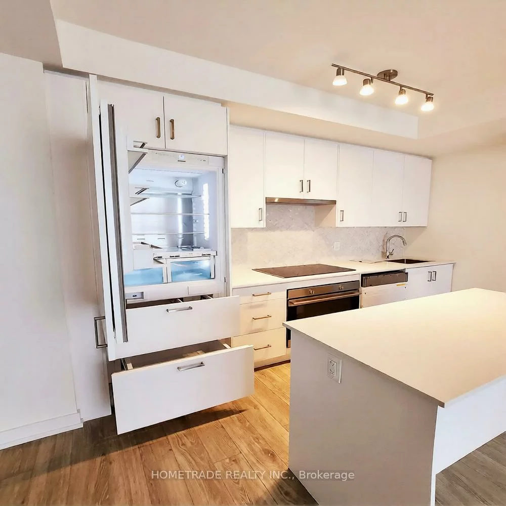 335, Wheat Boom, 1010 - JM Joshua Meadows, Oakville