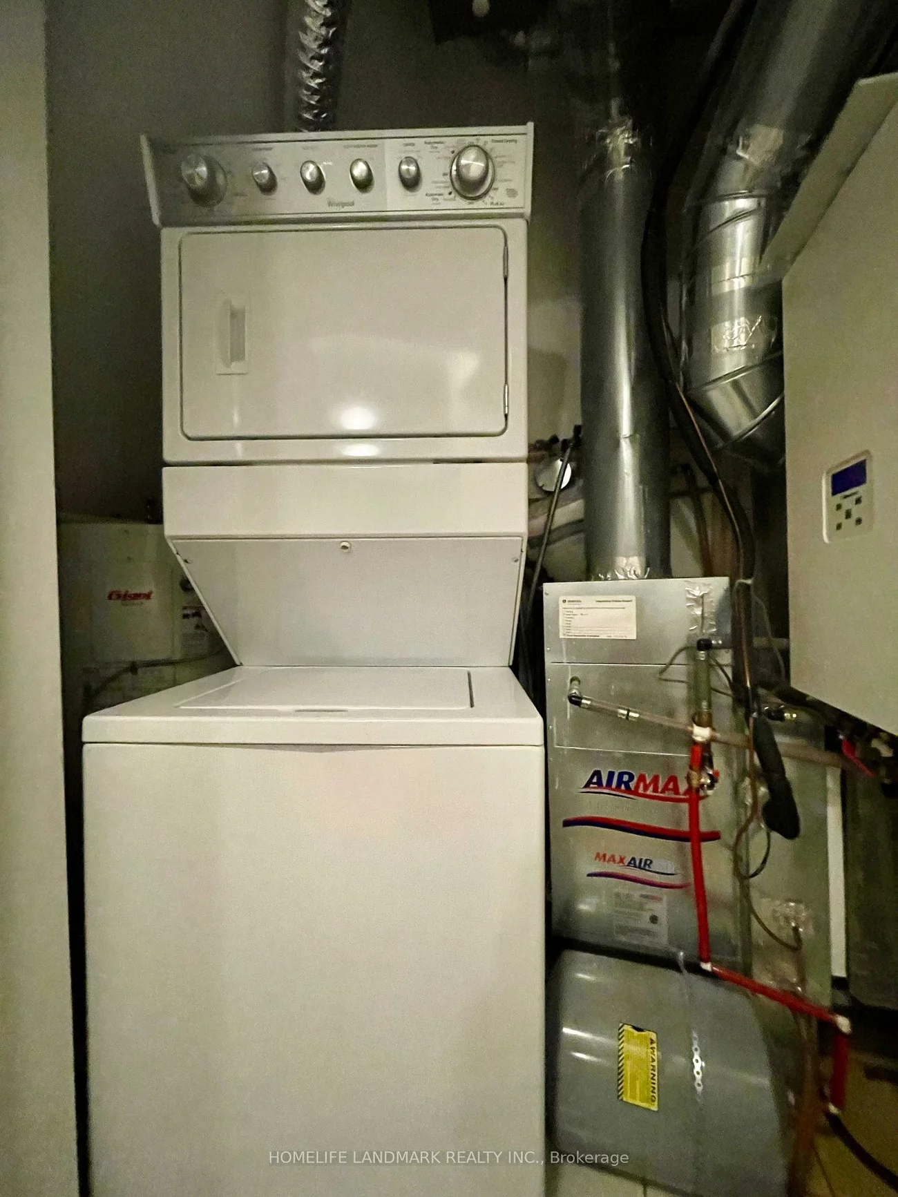 2496, Post, 1015 - RO River Oaks, Oakville