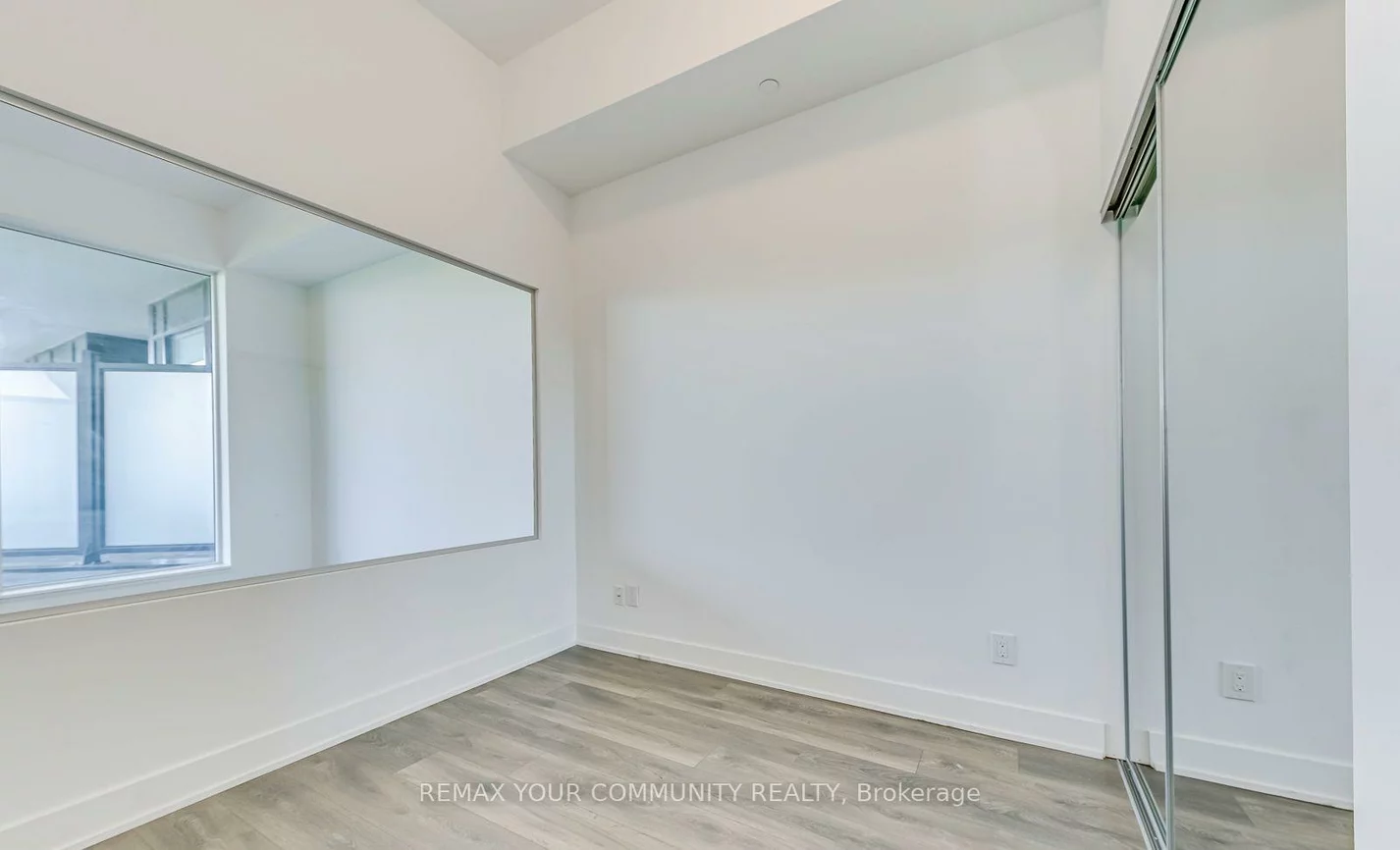 2485, Taunton, 1015 - RO River Oaks, Oakville