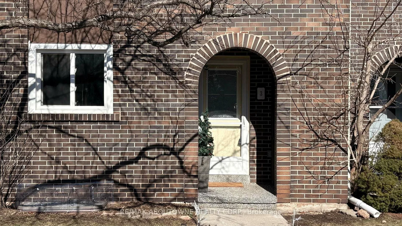 1440, Sixth, 1003 - CP College Park, Oakville