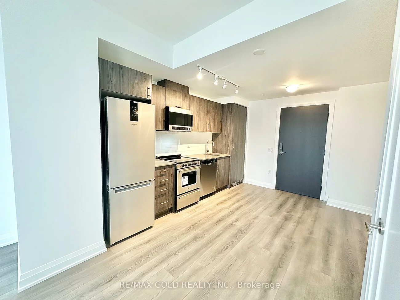 412, Silver Maple, 1010 - JM Joshua Meadows, Oakville