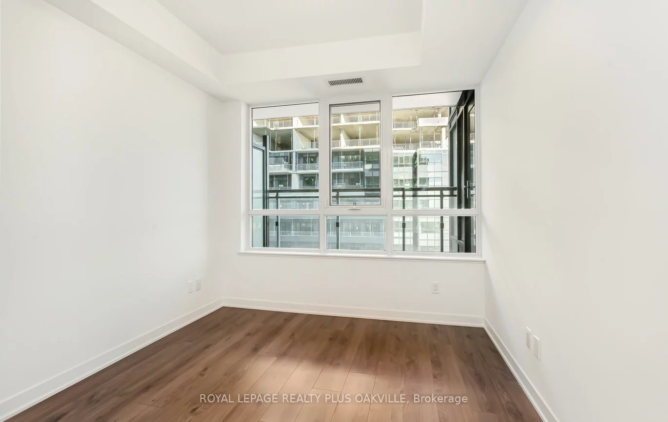 405, Dundas, 1008 - GO Glenorchy, Oakville