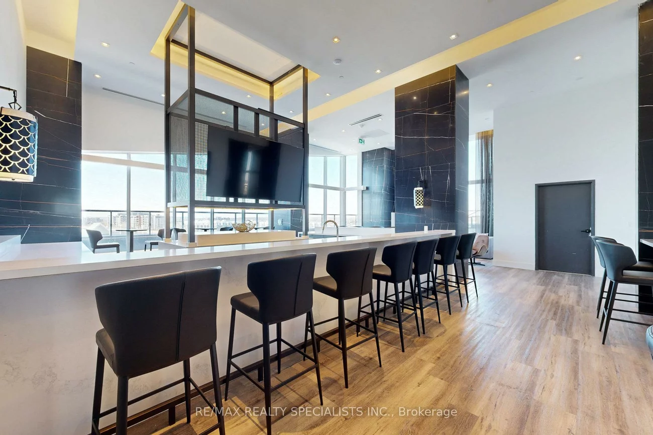 2489, Taunton, 1015 - RO River Oaks, Oakville