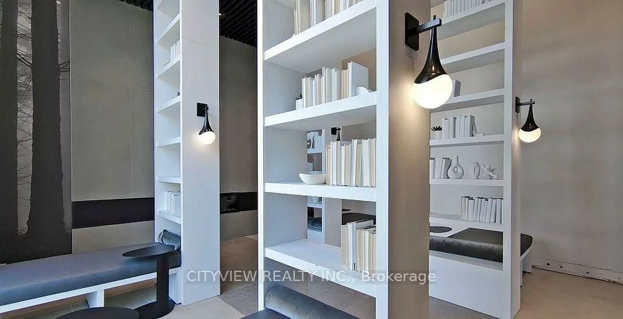 2489, Taunton, 1015 - RO River Oaks, Oakville