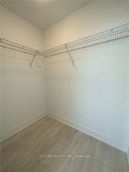 2489, Taunton, 1015 - RO River Oaks, Oakville