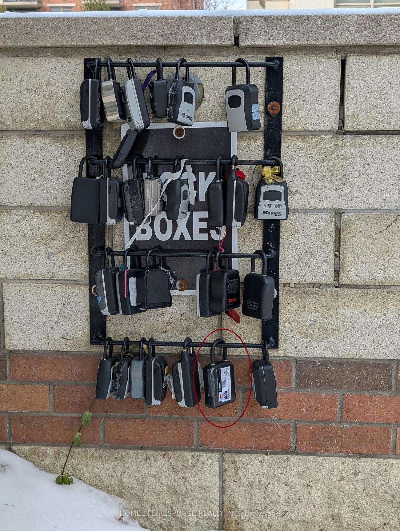 2379, Central Park, 1015 - RO River Oaks, Oakville