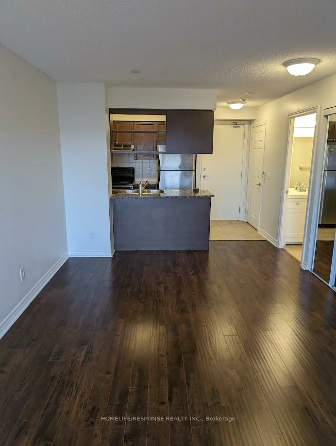 2379, Central Park, 1015 - RO River Oaks, Oakville