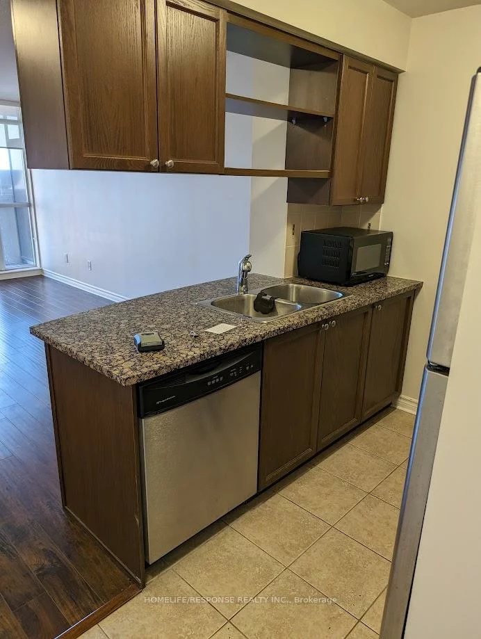 2379, Central Park, 1015 - RO River Oaks, Oakville