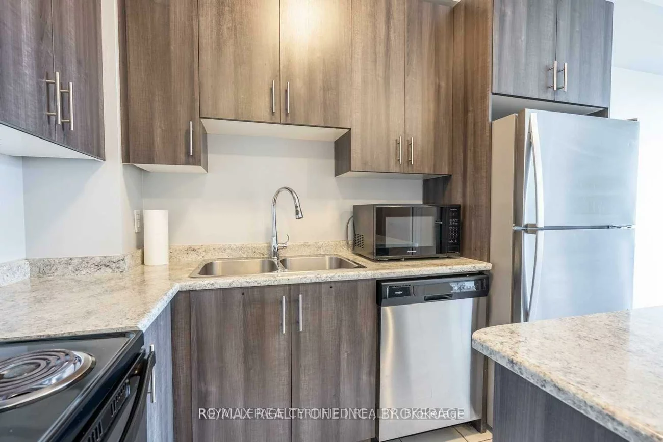 2486, Old Bronte, 1019 - WM Westmount, Oakville