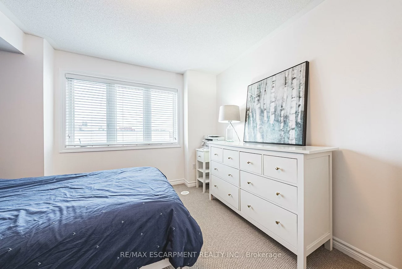 2420, Baronwood, 1019 - WM Westmount, Oakville