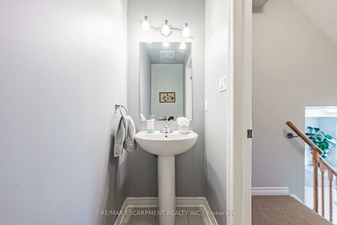 2420, Baronwood, 1019 - WM Westmount, Oakville