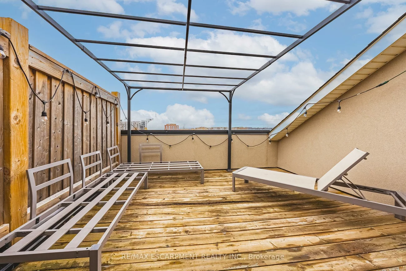 2420, Baronwood, 1019 - WM Westmount, Oakville