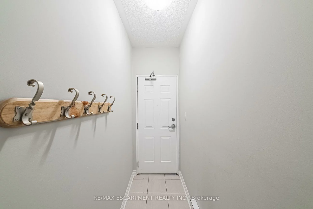 2420, Baronwood, 1019 - WM Westmount, Oakville