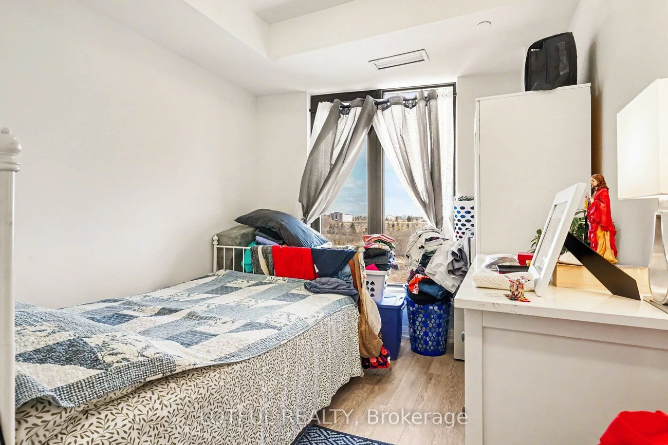 1415, Dundas, 1010 - JM Joshua Meadows, Oakville