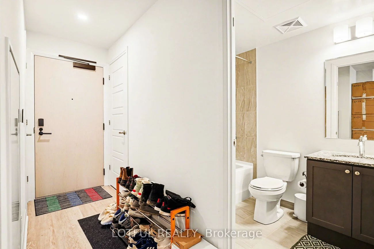 1415, Dundas, 1010 - JM Joshua Meadows, Oakville