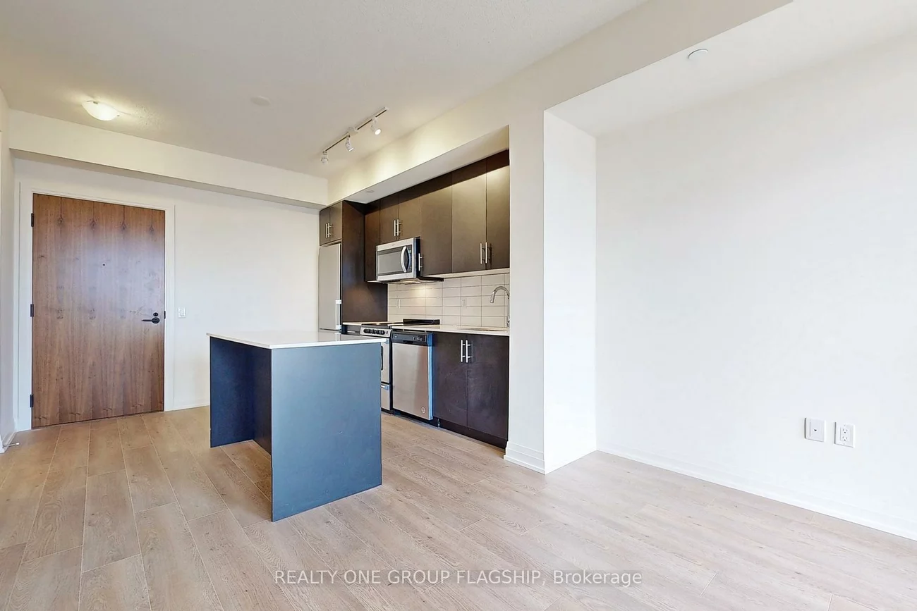 509, Dundas, 1010 - JM Joshua Meadows, Oakville