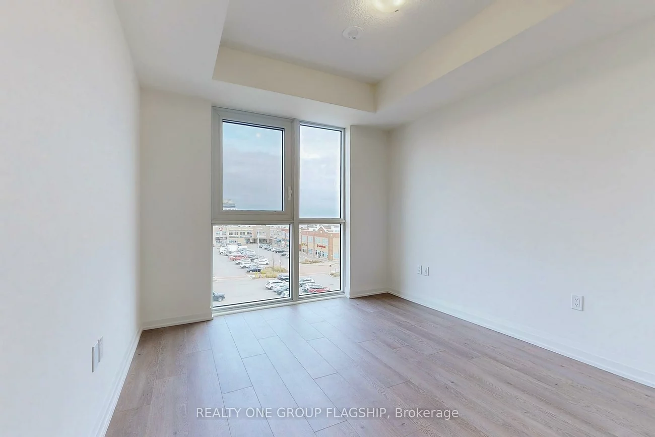 509, Dundas, 1010 - JM Joshua Meadows, Oakville