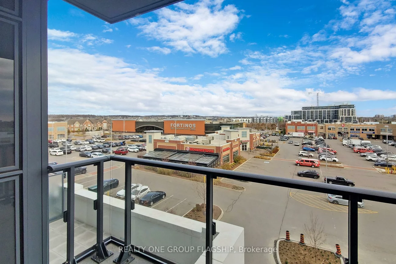 509, Dundas, 1010 - JM Joshua Meadows, Oakville