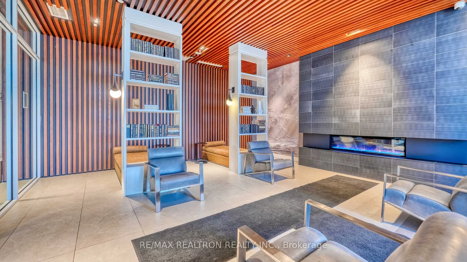 297, Oak Walk, 1015 - RO River Oaks, Oakville