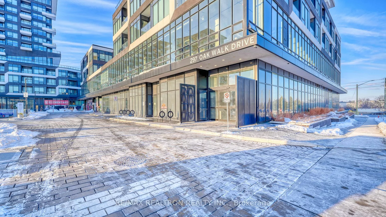 297, Oak Walk, 1015 - RO River Oaks, Oakville