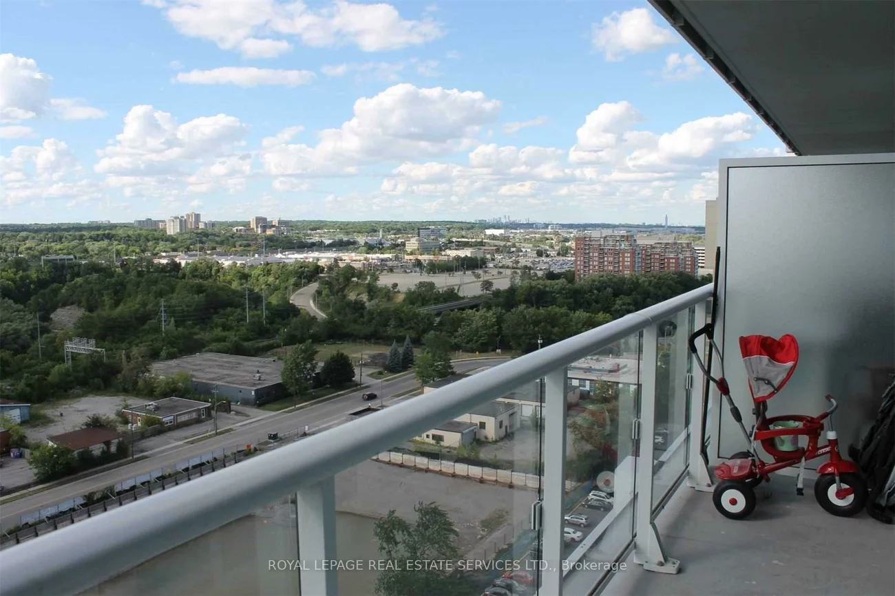 55, Speers, 1002 - CO Central, Oakville