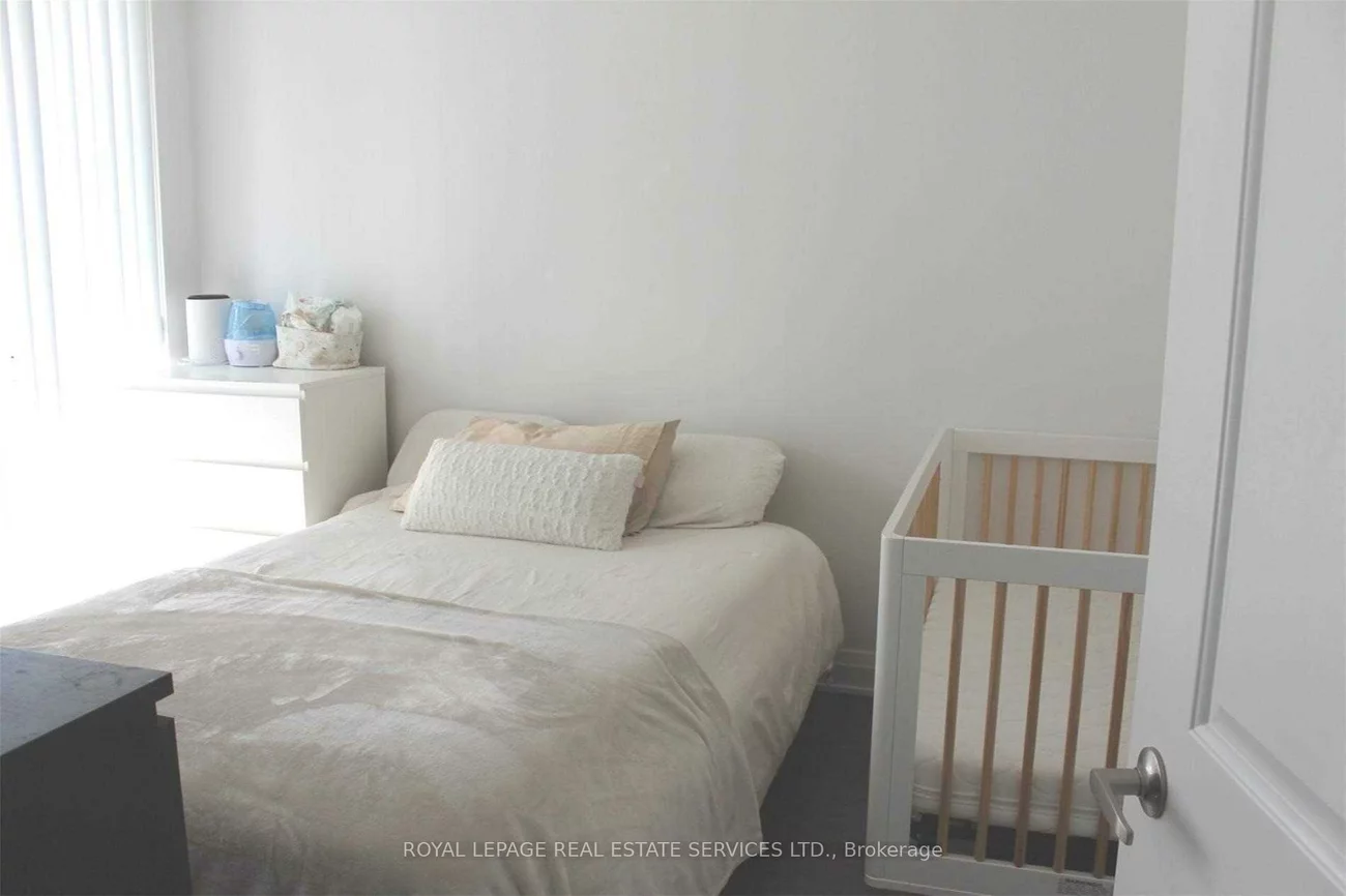 55, Speers, 1002 - CO Central, Oakville