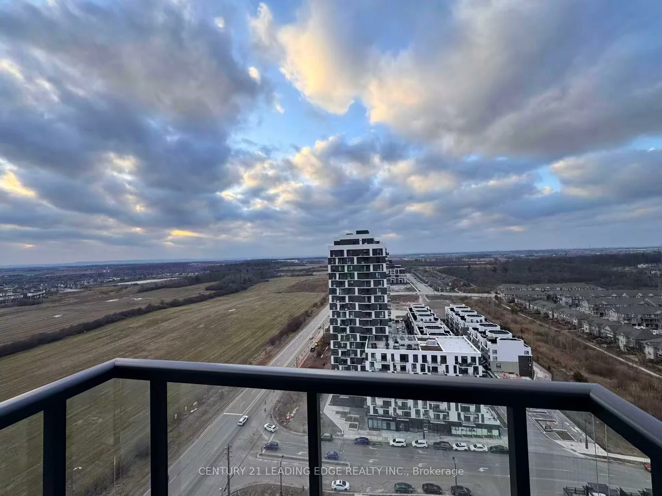 3079, Trafalgar, 1010 - JM Joshua Meadows, Oakville