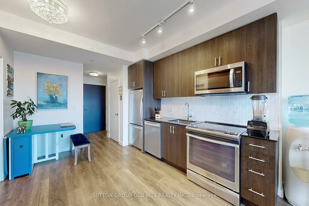 210, Sabina, 1008 - GO Glenorchy, Oakville