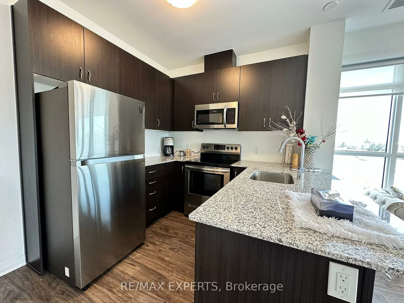 95, Dundas, 1008 - GO Glenorchy, Oakville