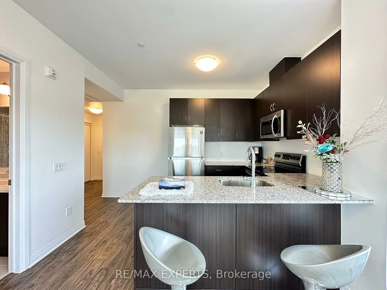 95, Dundas, 1008 - GO Glenorchy, Oakville