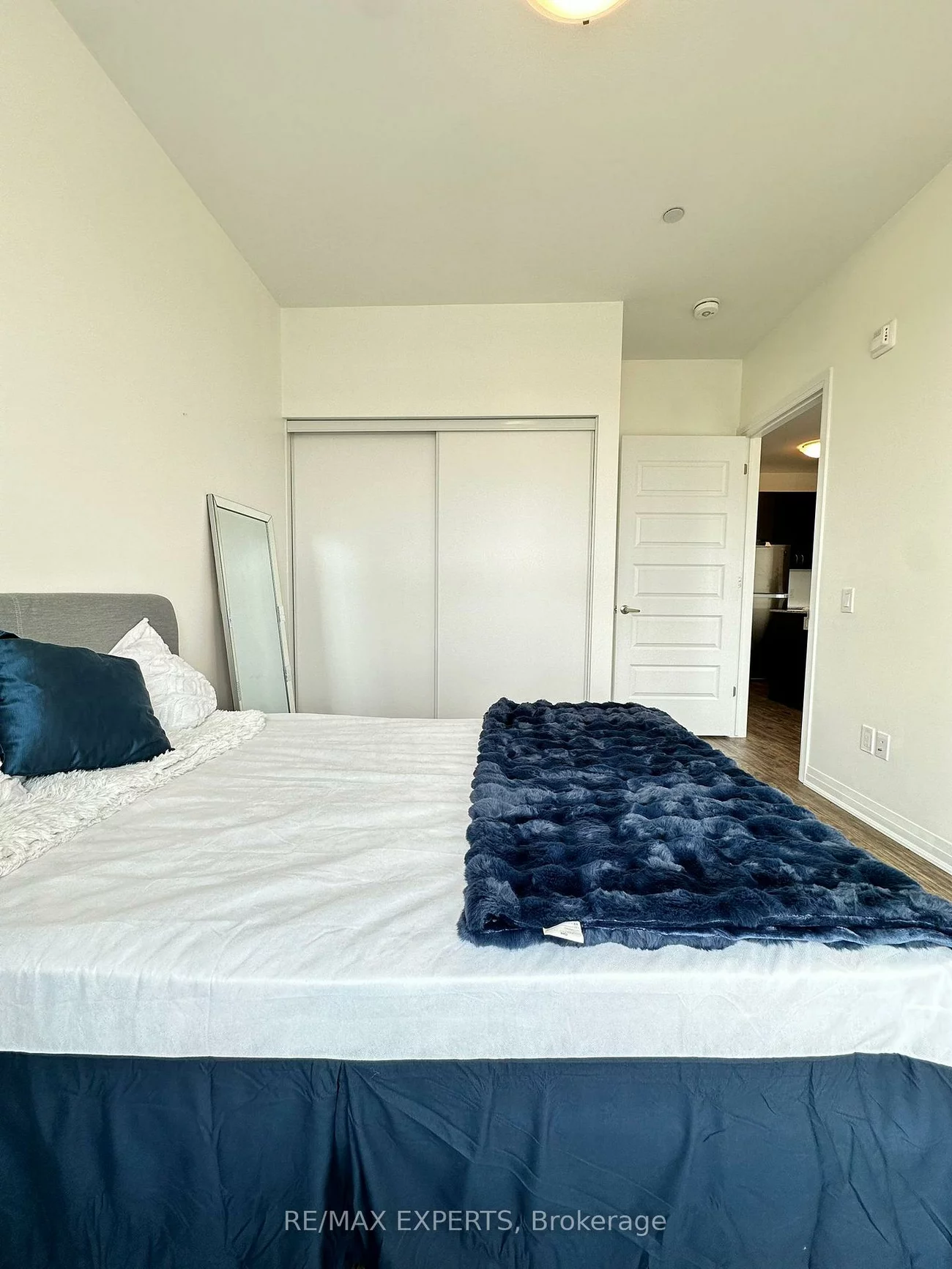 95, Dundas, 1008 - GO Glenorchy, Oakville
