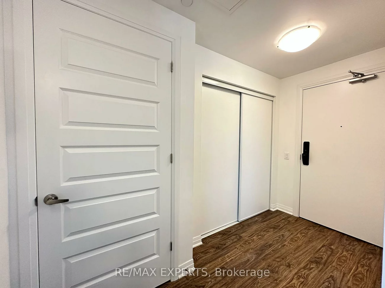 95, Dundas, 1008 - GO Glenorchy, Oakville