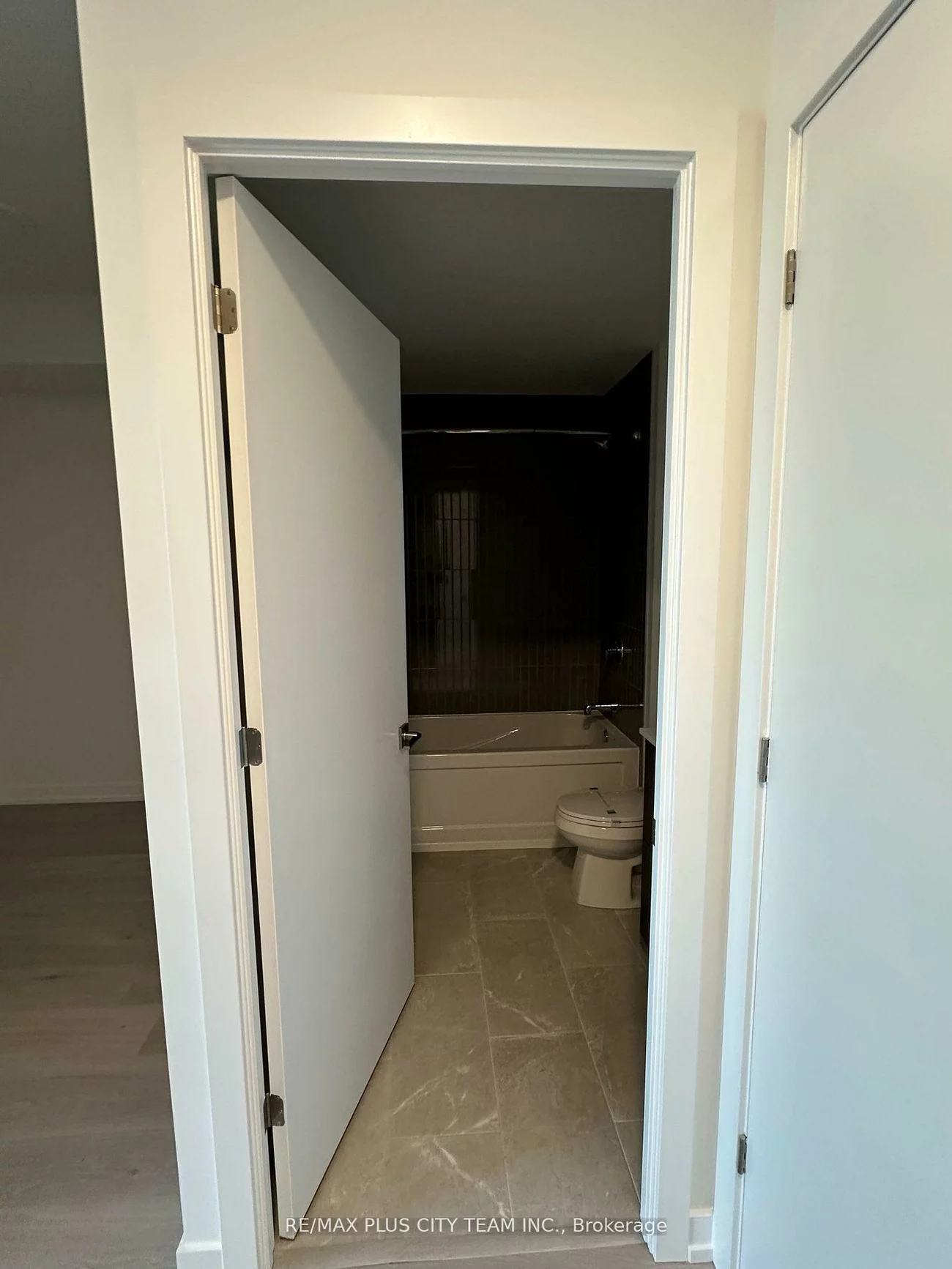 2501, Saw Whet, 1007 - GA Glen Abbey, Oakville