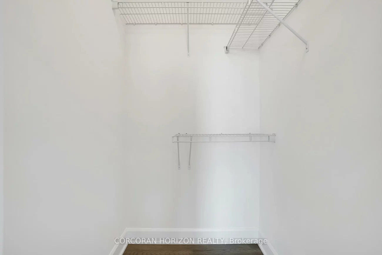 3240, William Coltson, 1010 - JM Joshua Meadows, Oakville