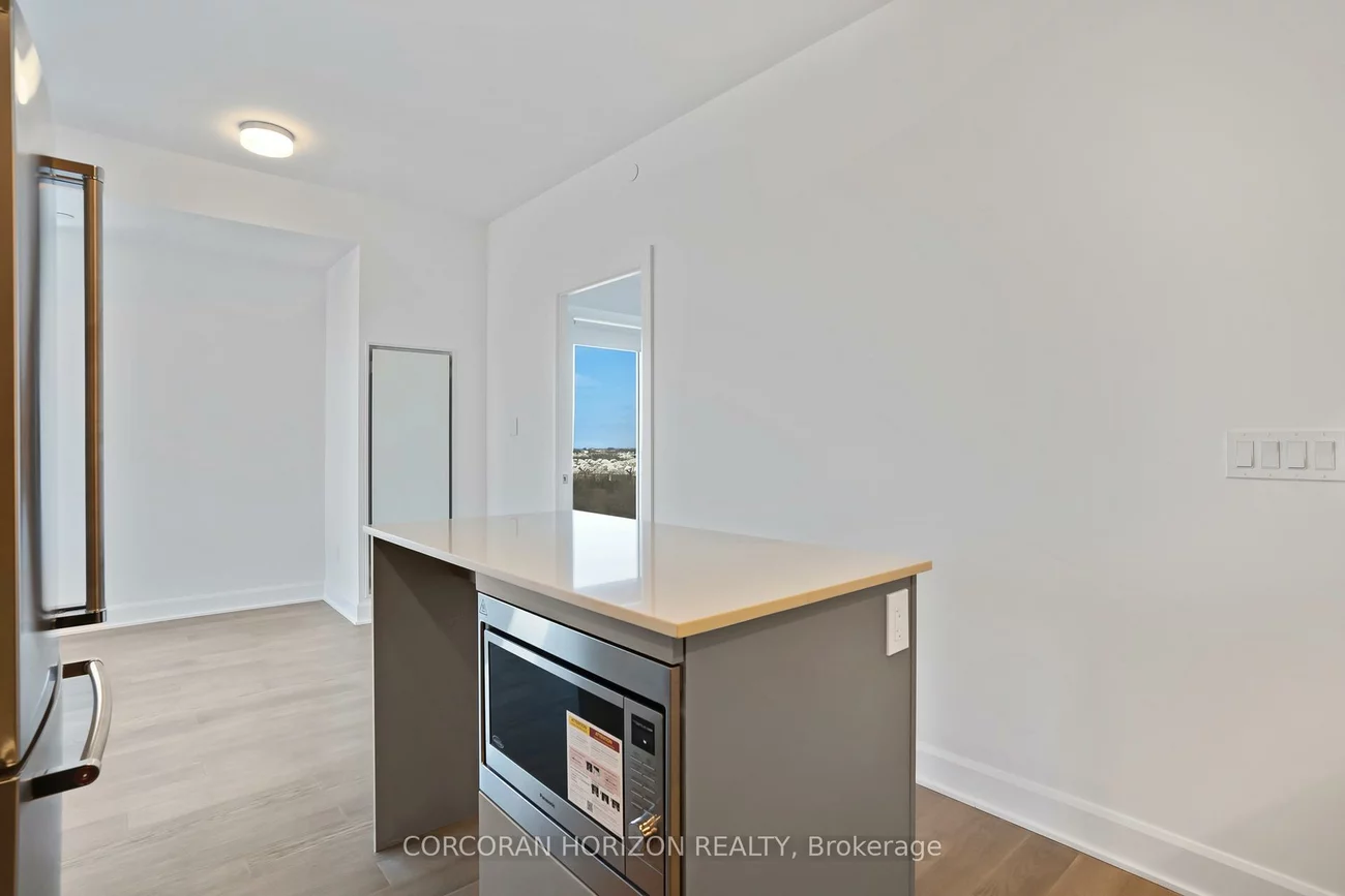 3240, William Coltson, 1010 - JM Joshua Meadows, Oakville