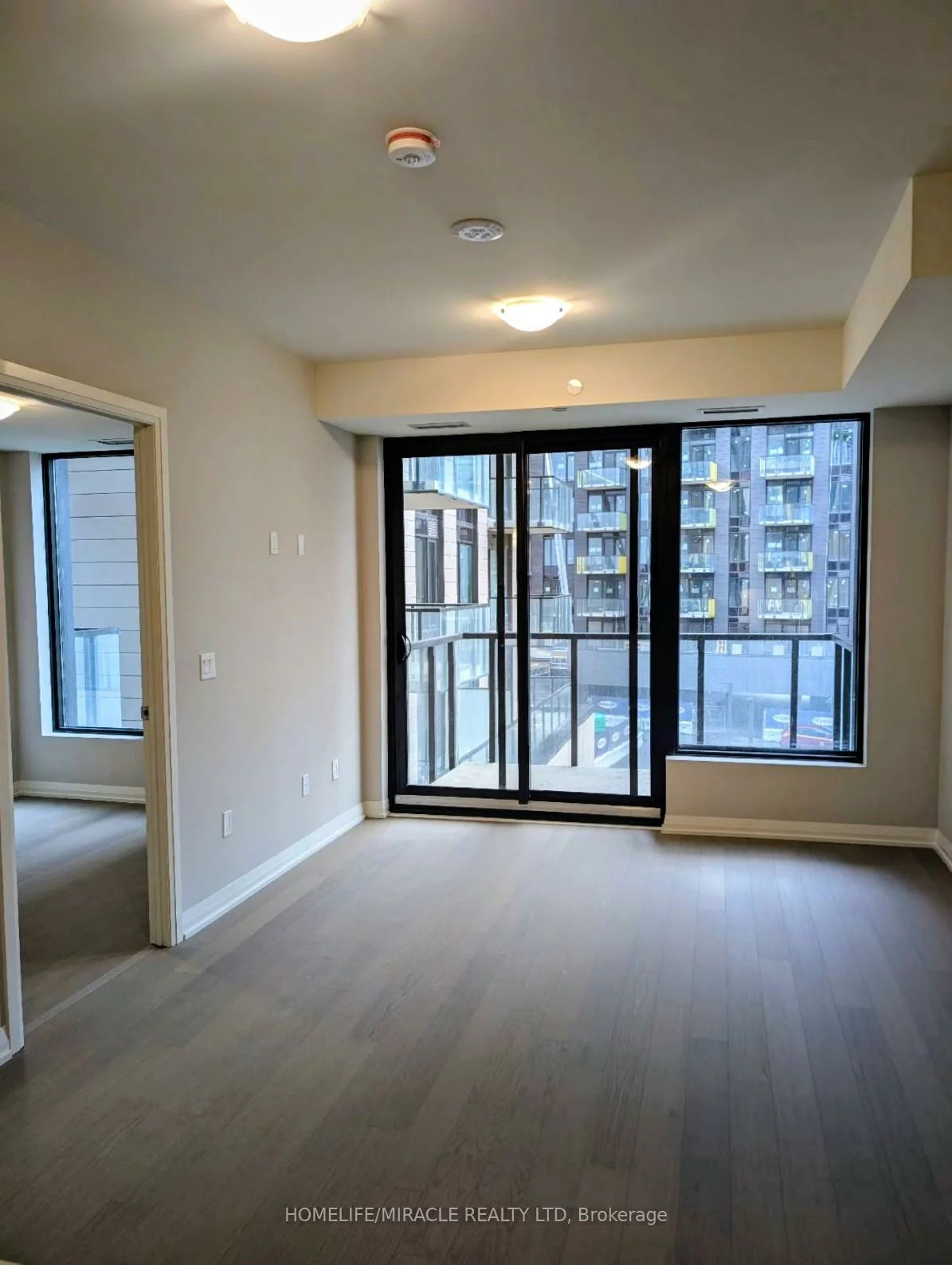 1415, Dundas, 1010 - JM Joshua Meadows, Oakville