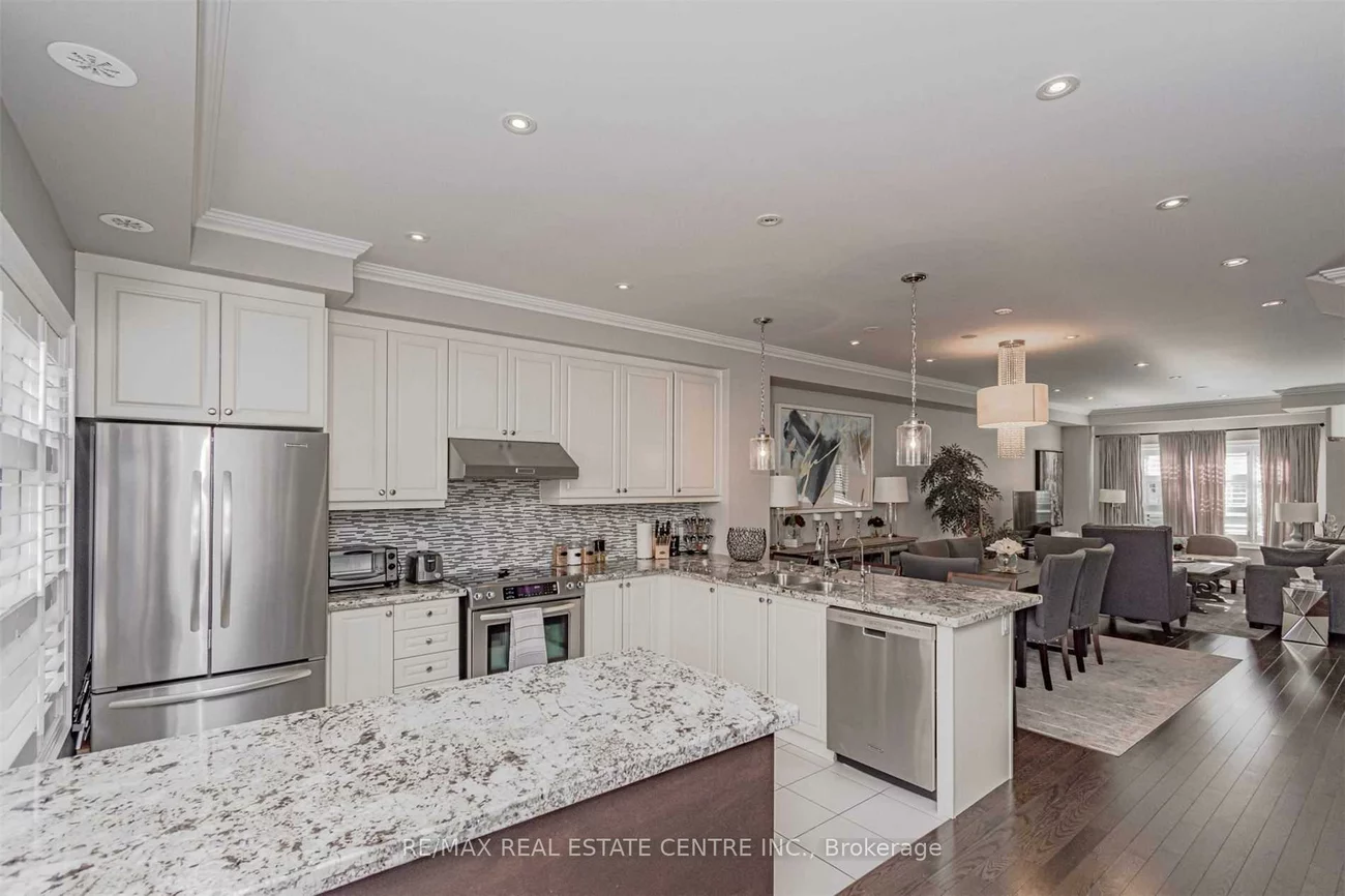 2460, Prince Michael, 1009 - JC Joshua Creek, Oakville