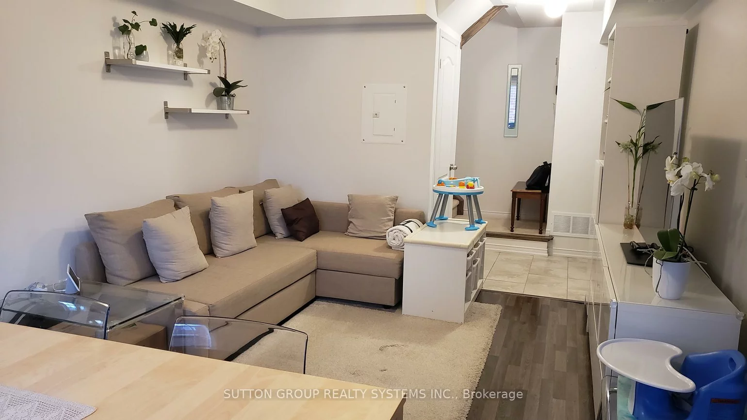 2472, Post, 1015 - RO River Oaks, Oakville