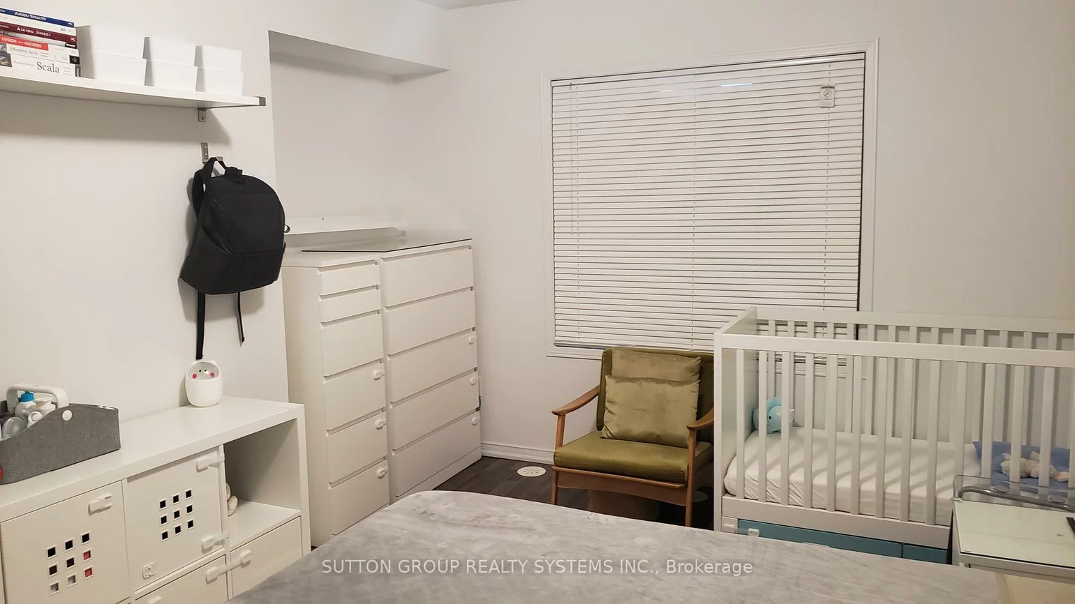 2472, Post, 1015 - RO River Oaks, Oakville