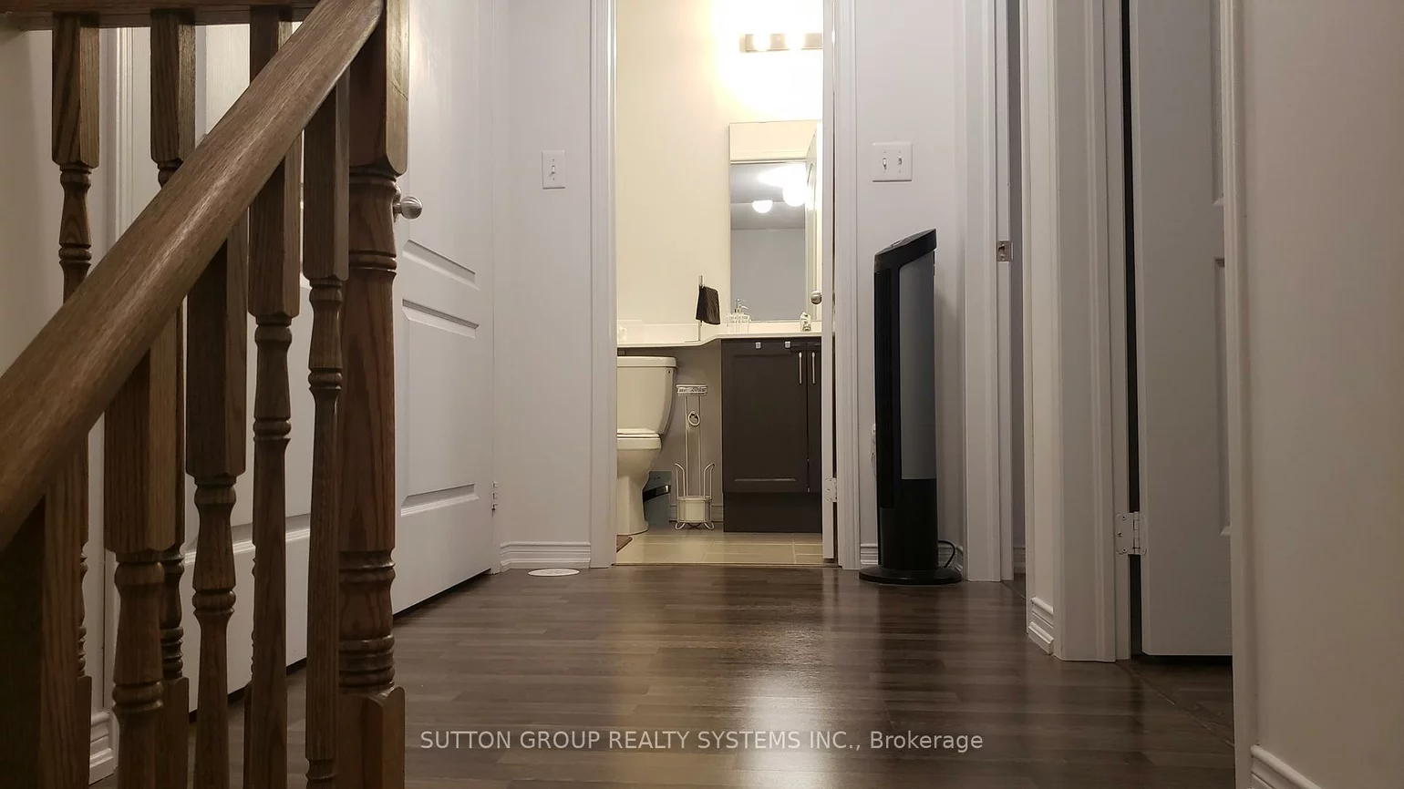 2472, Post, 1015 - RO River Oaks, Oakville