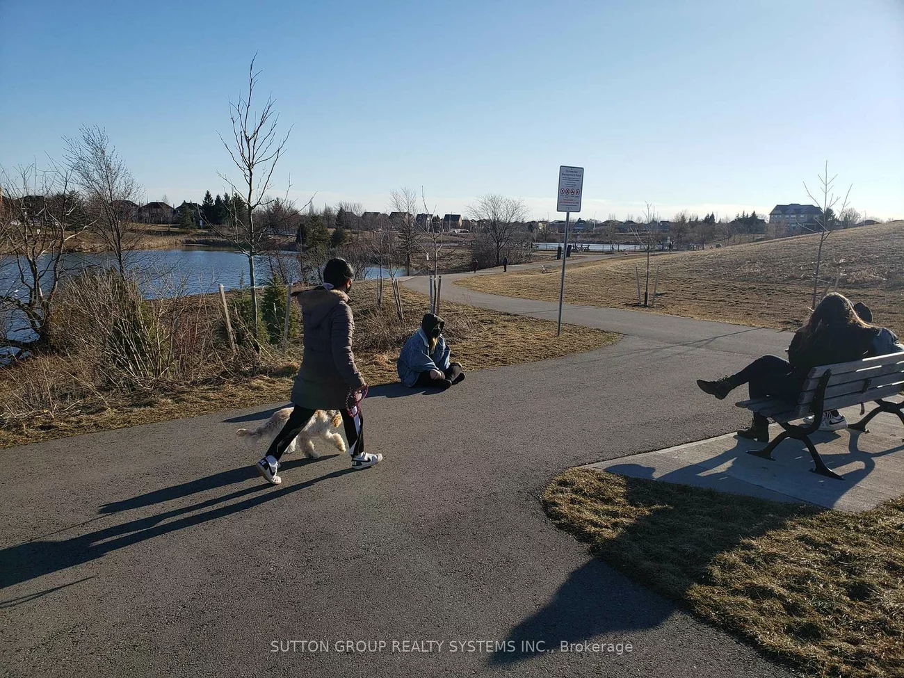 2472, Post, 1015 - RO River Oaks, Oakville