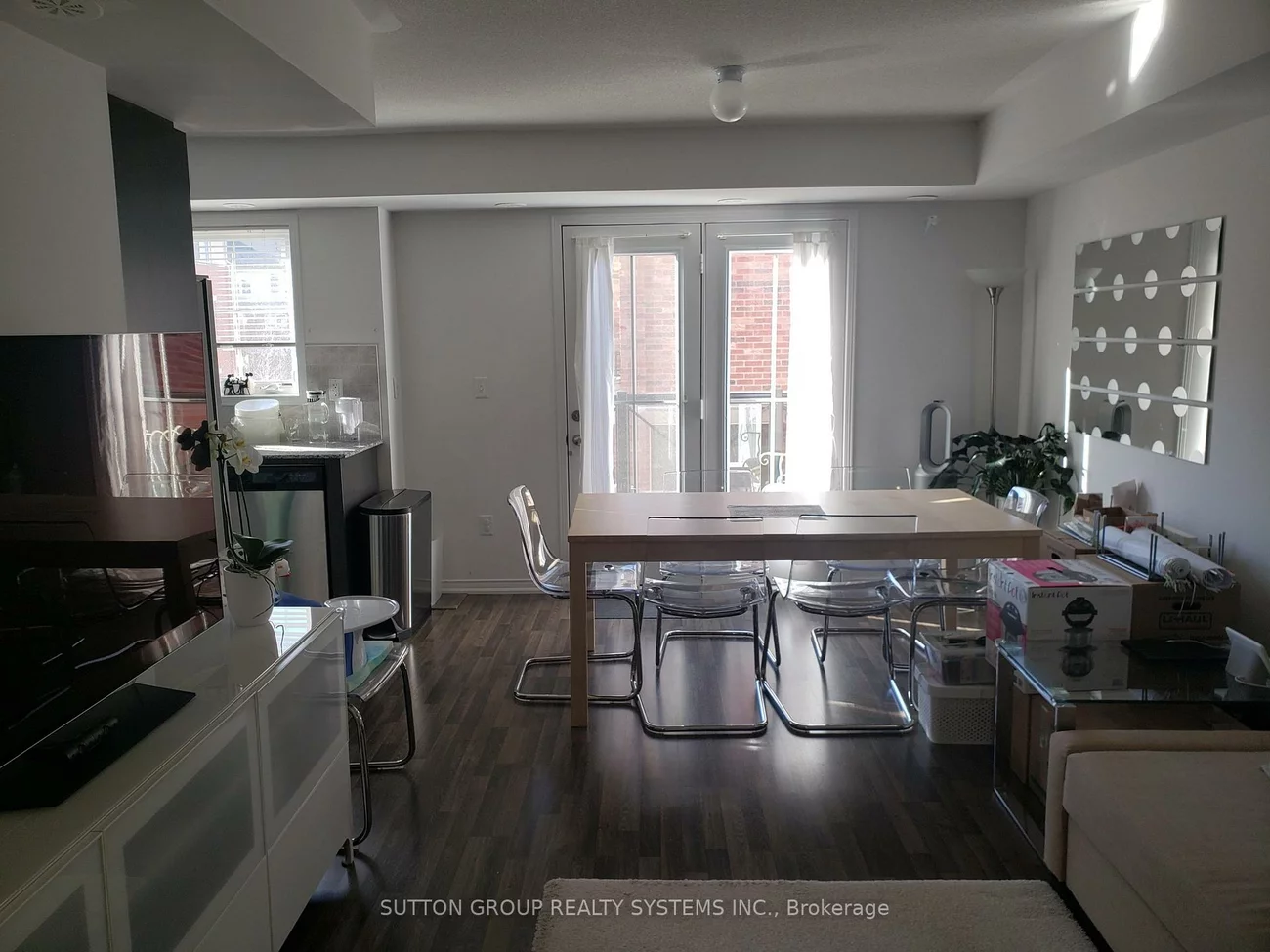 2472, Post, 1015 - RO River Oaks, Oakville