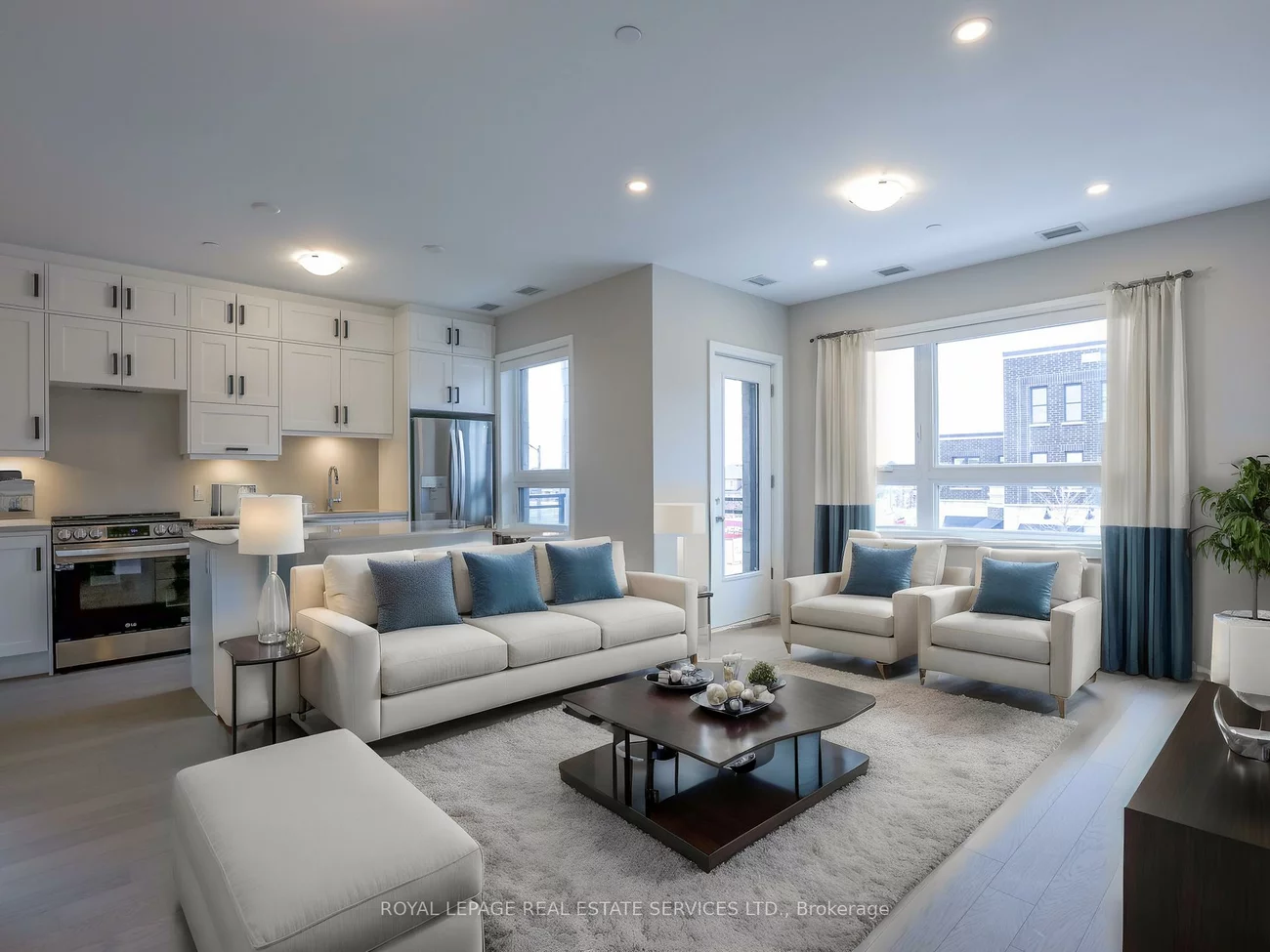 3285, CARDING MILL, 1008 - GO Glenorchy, Oakville